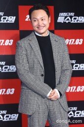 [동아포토]김민교 '미소부터 유쾌해'