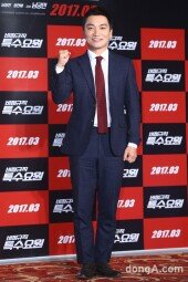 [동아포토]조재윤 '특수요원 파이팅!'