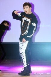 [동아포토]빅플로 성민 '무대 장악'