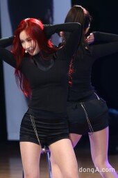 [동아포토]브레이브걸스 '앞뒤태 모두 완벽해'