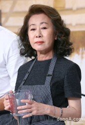 [동아포토]윤여정 '윤식당의 사장님'