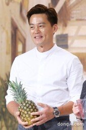 [동아포토]이서진 '윤식당의 든든한 총무'