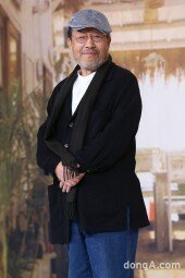 [동아포토]신구 '윤식당 친절맨'