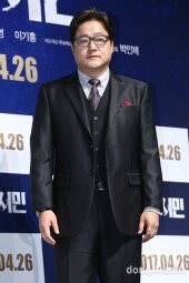 [동아포토]곽도원 '오랜만에 보는 깔끔한 수트차림'