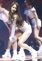 [동아포토]프리스틴 레나 '멋진 무대'