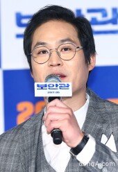 [동아포토]'보안관' 김성균, "함께하는 배우와 분위기 완벽했다"
