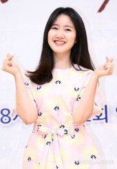 [동아포토]진지희 '사랑둥이 하트~'