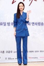 [동아포토]손여은 '순백의 차도녀'