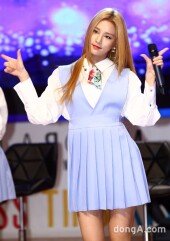 [동아포토]라붐 솔빈 '미모에서 빛이나'