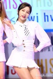 [동아포토]라붐 소연 '휘휘~'