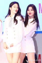 [동아포토]라붐 지엔-율희 '해피에너지 뿜뿜!'