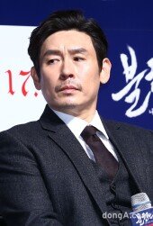 [동아포토]설경구 '스타일리쉬한 변신'