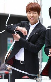 [동아포토]인피니트 성열 '아이쿠! 깜짝이야'