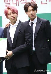 [동아포토]인피니트 동우-성규 '훈훈한 투샷'