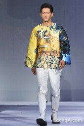 [동아포토]오지호, 앙드레 김을 추모하며