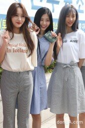 [동아포토]드림캐쳐 지유, ＂사전투표 여권 문제없어요＂