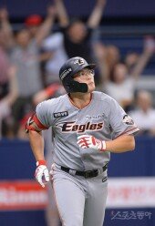 [포토] 이성열 ‘쭉쭉 뻗어라!’