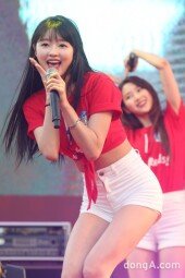 [동아포토]천상천하 유아독전