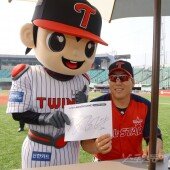 [포토] 김현수 ‘3년 만에 올스타전 신나요~’