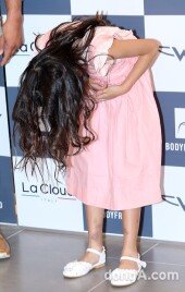 [동아포토]추사랑 ‘예의바른 어린이’