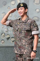 [동아포토]김수현, 진짜 사나이의 미소