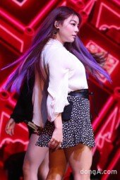 [동아포토]에일리, 퍼플 여신