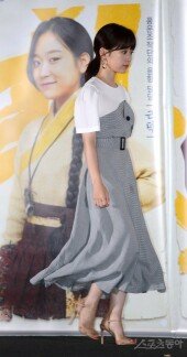 [포토] 김슬기 ‘내 뒤에 근덕 있다’