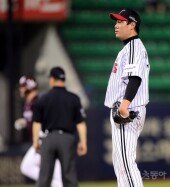 [포토] 류제국 ‘쉽지 않은 첫 승’