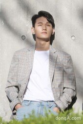 [동아포토+]신재휘, 대체 불가 매력