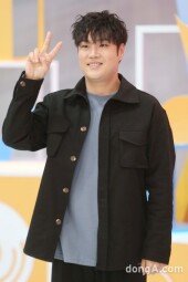 [동아포토]유재환, 다이어트 승리의 브이