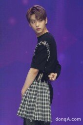 [동아포토]투모로우바이투게더 수빈, 남다른 포즈