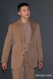 [동아포토]김무열, 범접할 수 없는 아몬드 스타일