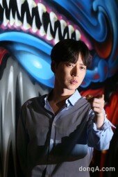 [동아포토]꼰대인턴 박해진, 빛나는 꼰대 부장 가열찬