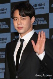 [동아포토]강미래, 유튜브용 신선한 마스크