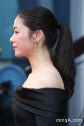 [동아포토]전여빈, 섹시한 쇄골