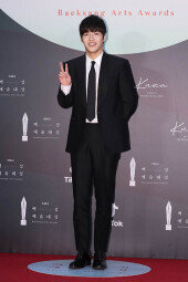 [포토]강하늘, 수줍은 미소 (백상예술대상)