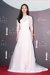 [포토]전여빈, 순백의 드레스 입고 (2020 백상예술대상)