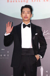 [포토]남궁민, 다이어트 효과? (2020백상예술대상)