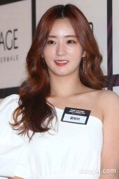 [동아포토]윤보미, 유튜버 샛별