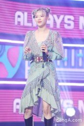 [동아포토]트와이스 정연, 디스코 여신