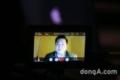 [동아포토]화상으로 만나는 조일형 감독