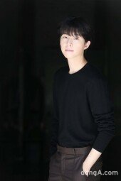 [동아포토+]홍경, 결코 가볍지 않는