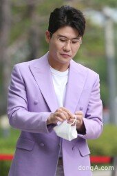 [동아포토]영탁, 마스크 벗고