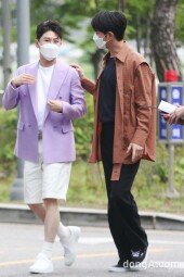 [동아포토]영탁-박해진, 대세들의 출근길