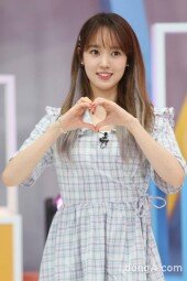 [동아포토]위키미키 세이, 요정의 손하트