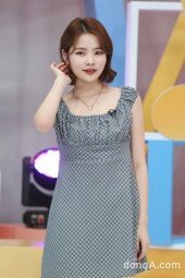 [동아포토]위키미키 리나. 단발이 잘 어울려