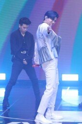 [동아포토]우즈, 단단한 아티스트의 무대