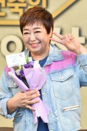 [동아포토] 혜은이, 해맑은 미소