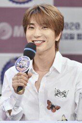 [동아포토]이특, 최애엔터테인먼트 잘생긴 매니저