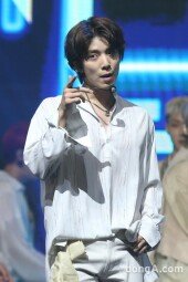 [동아포토]SF9 휘영찬란